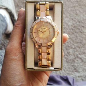 Genuine mother of pearl women's watch